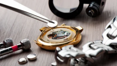 Swiss Army watch battery replacement step-by-step